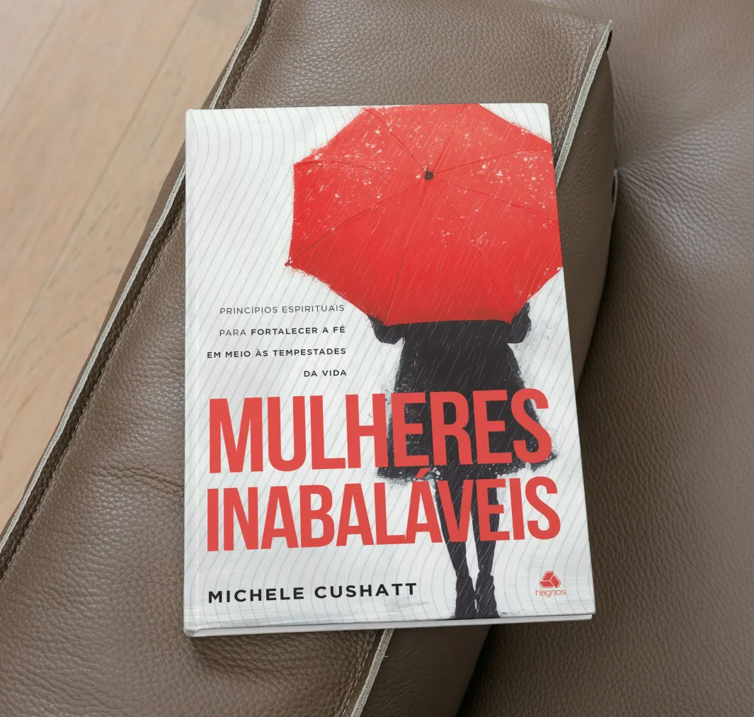 MULHERES INABALÁVEIS