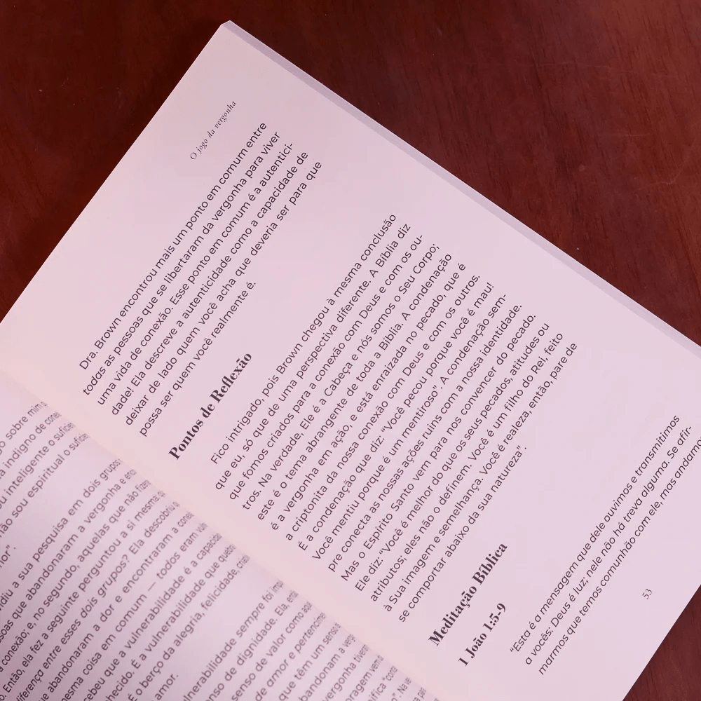 LIVRA-NOS DO MAL - KRIS VALLOTTON