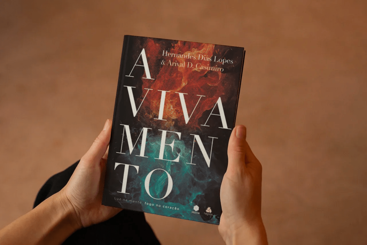 AVIVAMENTO - LUZ NA MENTE, FOGO NO CORAÇÃO