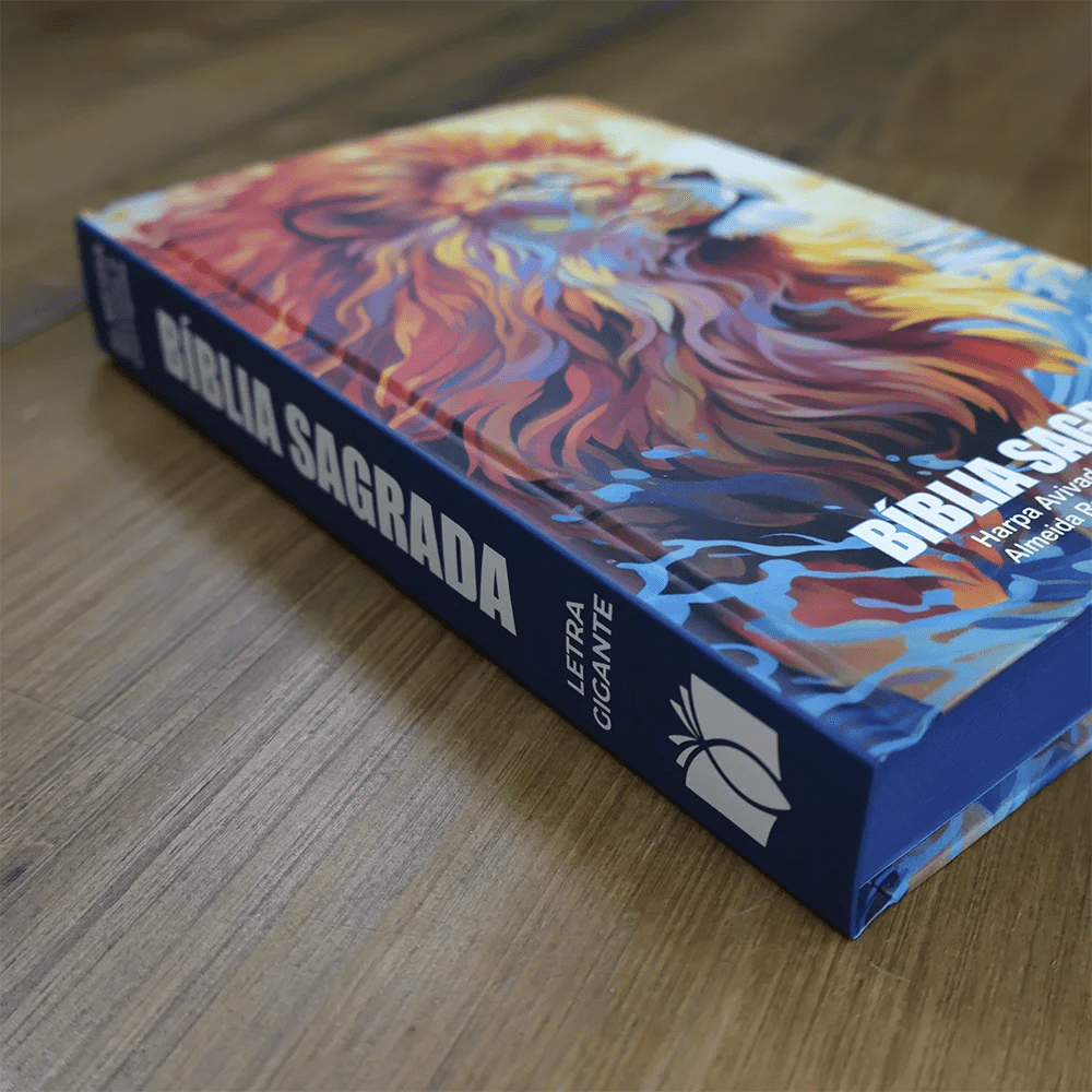 BÍBLIA LEÃO SUNSET - ARC - LETRA GRANDE - CAPA DURA - HARPA AVIVADA E CORINHOS