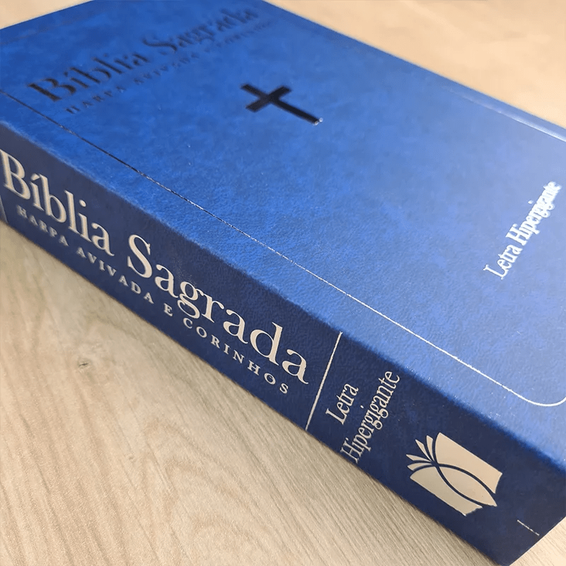 BÍBLIA SAGRADA COM HARPA AVIVADA E CORINHOS | ARC | LETRA HIPERGIGANTE | CAPA SEMIFLEXÍVEL AZUL