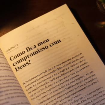 COMO SOBREVIVER A UM DIVÓRCIO INDESEJADO: UM GUIA BÍBLICO PRÁTICO PARA DESAPEGAR SEM SE PERDER